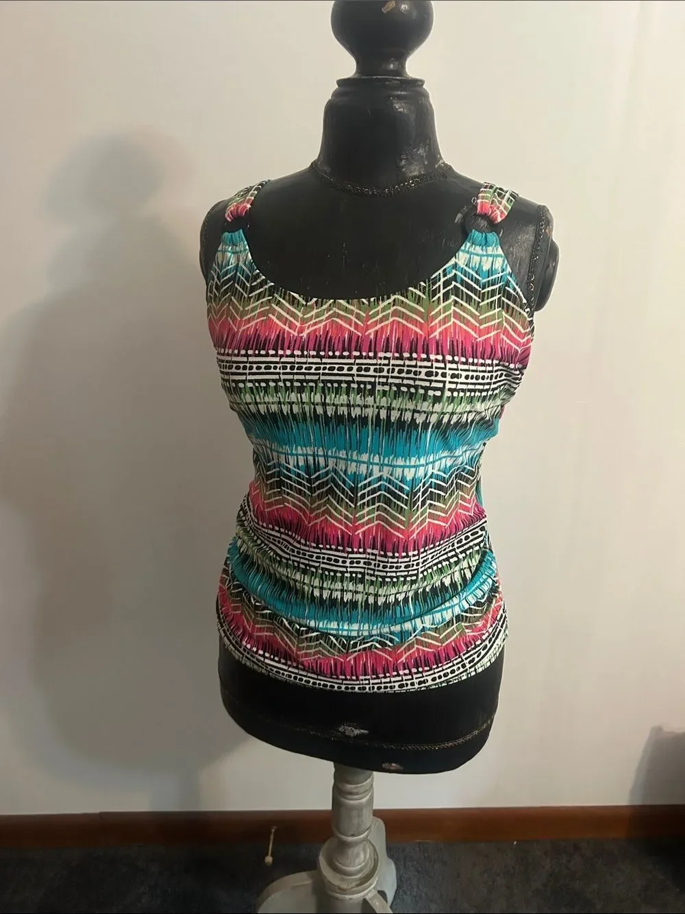 Croft & Barrow Women’s Multicolor Swim Tankini Top with Geometric Print